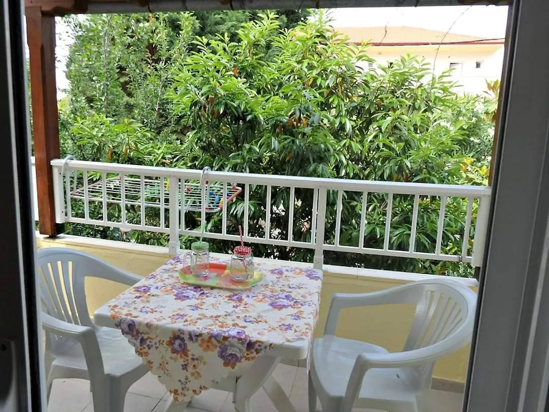 Fouli House Aparthotel Pefkochori 0*,